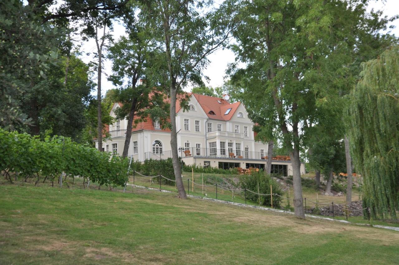 Rezydencja Marii Rybieniec Hotel Kiszkowo Esterno foto