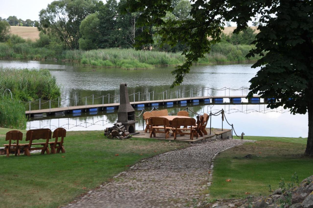 Rezydencja Marii Rybieniec Hotel Kiszkowo Esterno foto